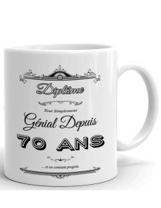 Tasse Mug Cadeau Anniversaire- Diplôme Tout Simplement Génial Depuis 70 Ans - Idée Original Personnalisé